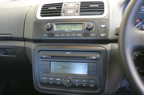 Skoda Roomster console