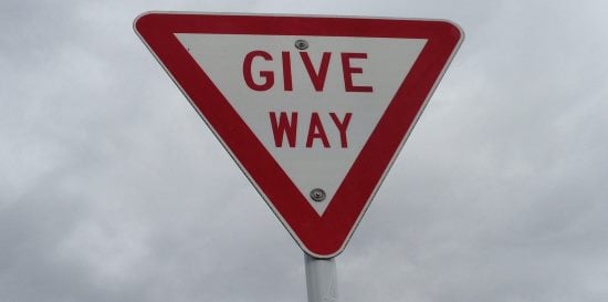 give way sign