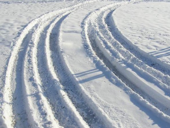 tyre tracks in snow