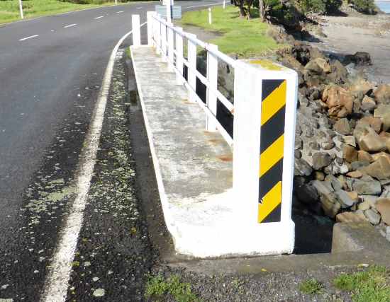 bridge marker right