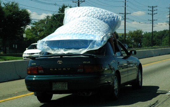 mattress incorrectly secured on roof rack