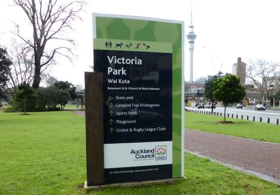 park signage