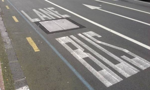 bus lane road markings