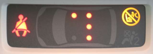 Seatbelt monitoring