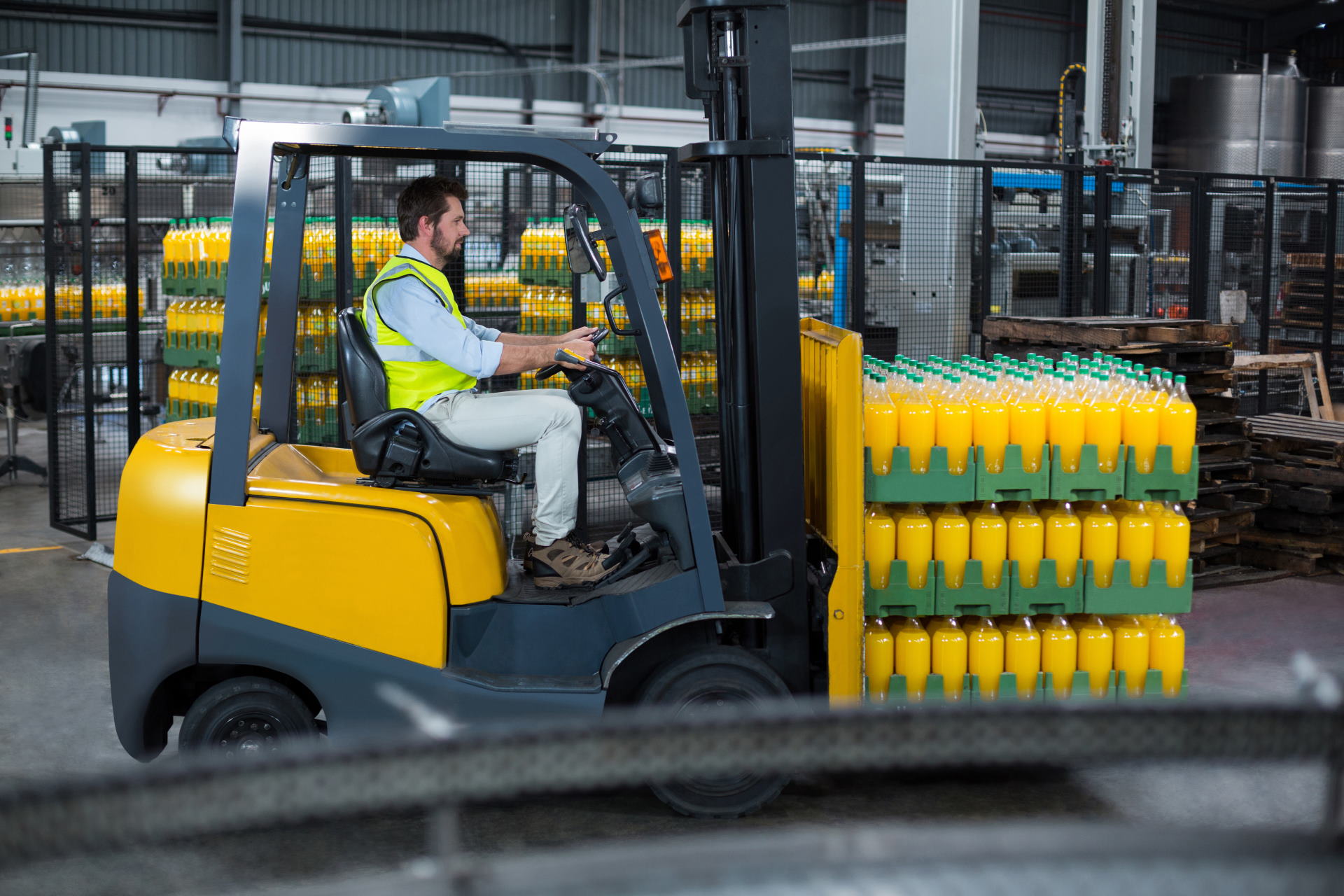 Forklifts and seatbelts | Driving Tests Resources