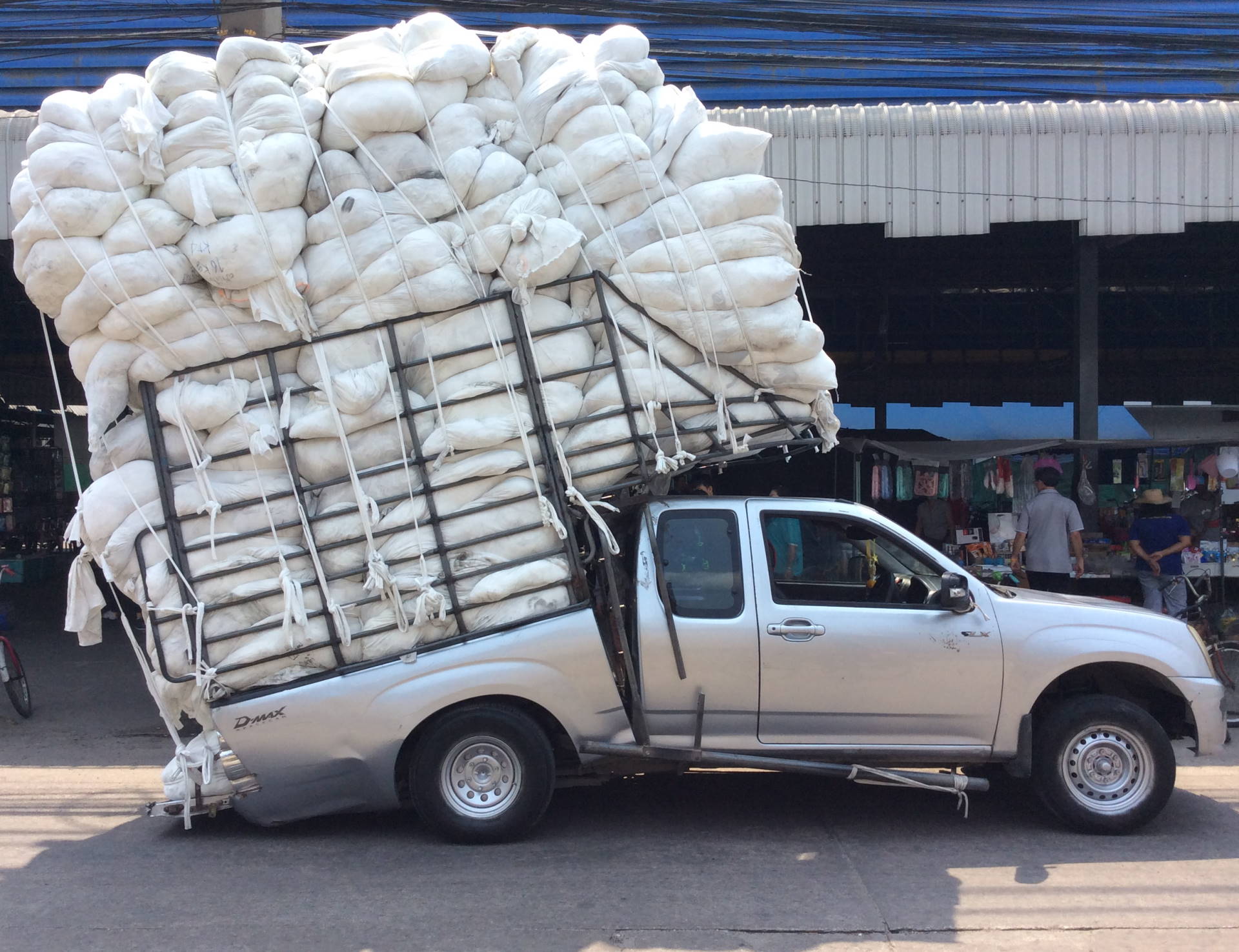 Nearly 3,000 overloaded trucks booked last year - Khmer Times